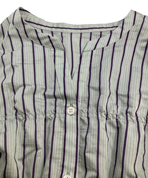 UNTITLED（アンタイトル）UNTITLED (アンタイトル) ストライプシャーリングブラウス ブルー サイズ:02/Mの古着・服飾アイテム
