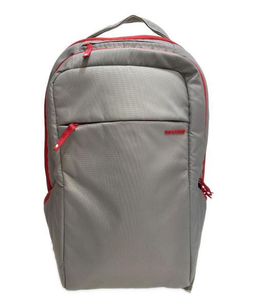 Incase（インケース）Incase (インケース) ICON Backpack アイコンバックパック グレーの古着・服飾アイテム