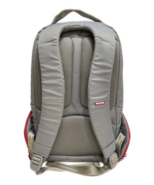 Incase（インケース）Incase (インケース) ICON Backpack アイコンバックパック グレーの古着・服飾アイテム