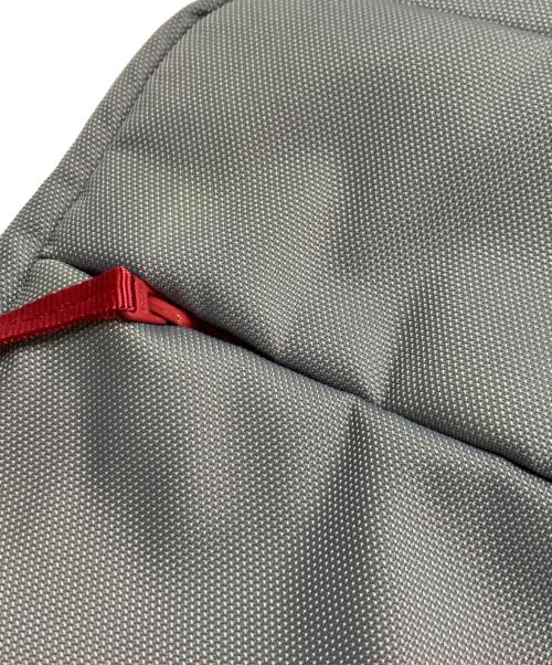 Incase（インケース）Incase (インケース) ICON Backpack アイコンバックパック グレーの古着・服飾アイテム