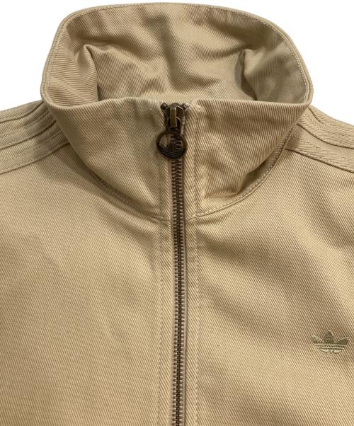 adidas（アディダス）adidas (アディダス) ファイヤーバード ツイル クロップ トラックトップ ベージュ サイズ:XLの古着・服飾アイテム