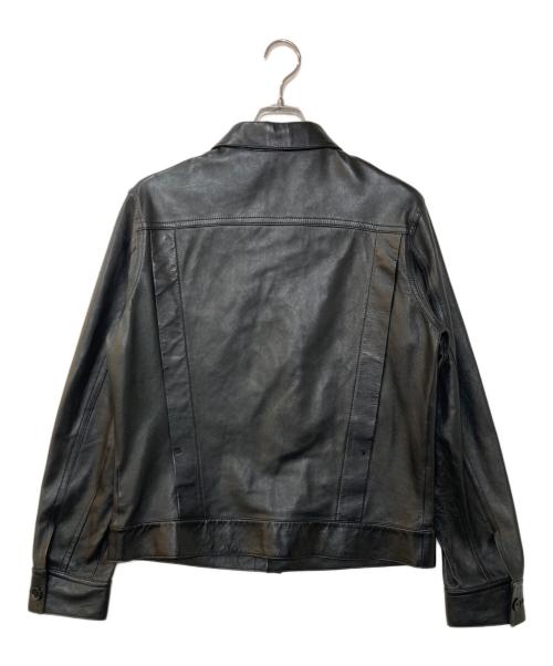DKNY（ダナキャランニューヨーク）DKNY (ダナキャランニューヨーク) ラムレザー トラッカージャケット ブラック サイズ:Lの古着・服飾アイテム