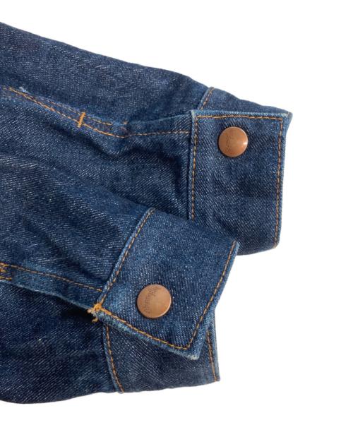 Wrangler（ラングラー）Wrangler (ラングラー) Vaporize (ヴェイパライズ) スタッズデニムトラッカージャケット インディゴ サイズ:Sの古着・服飾アイテム