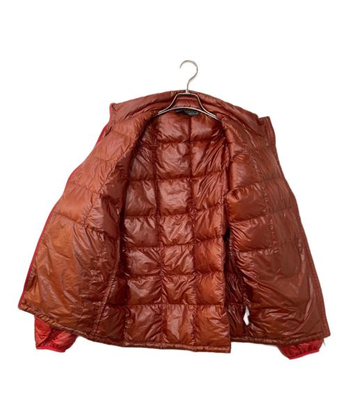 mont-bell（モンベル）mont-bell (モンベル) U.L.ダウンインナージップジャケット レッド サイズ:XLの古着・服飾アイテム