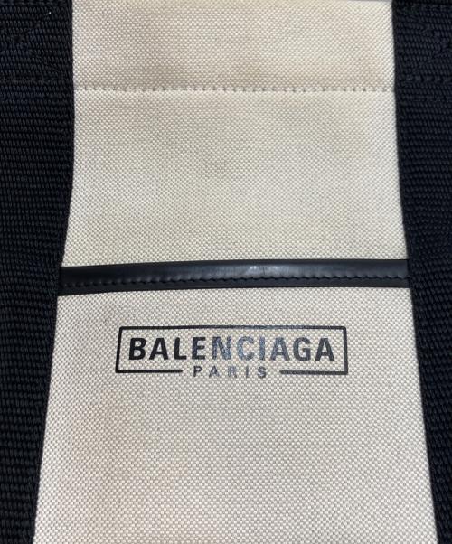 BALENCIAGA（バレンシアガ）BALENCIAGA (バレンシアガ) HARDWARE TOTE ハードウェアトートバッグ キャンバス ホワイト×ブラックの古着・服飾アイテム