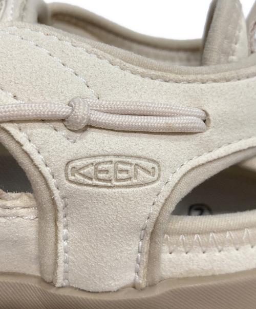 KEEN（キーン）KEEN (キーン) ウィメンズ ユニーク ダブルケー アイボリー サイズ:24の古着・服飾アイテム