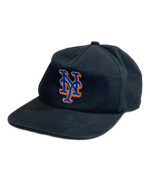 NISSI CAPS（ニッシ キャップ）NISSI CAPS (ニッシ キャップ) MONDAYSUCK (マンデーサック) NYロゴキャップ　コラボベースボールキャップ ブラックの古着・服飾アイテム