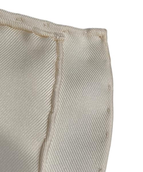 HERMES（エルメス）HERMES (エルメス) カレ90 Au Pays de Cocagne （楽園にて） アイボリーの古着・服飾アイテム