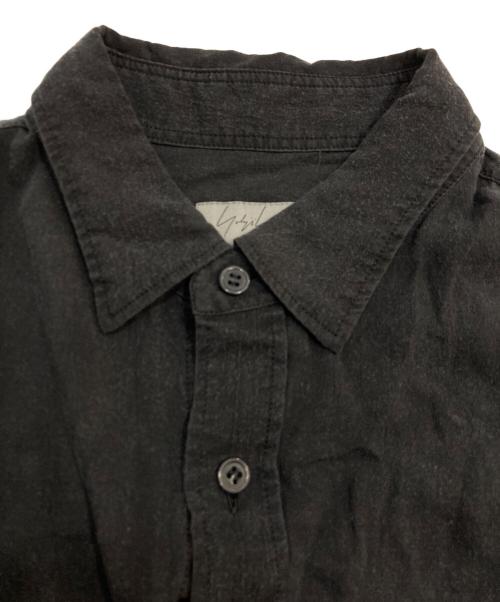 Yohji Yamamoto pour homme（ヨウジヤマモト プールオム）Yohji Yamamoto pour homme (ヨウジヤマモト プールオム) R Asymmetry PK Placket B シャツ ブラック サイズ:2の古着・服飾アイテム