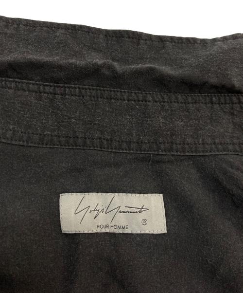 Yohji Yamamoto pour homme（ヨウジヤマモト プールオム）Yohji Yamamoto pour homme (ヨウジヤマモト プールオム) R Asymmetry PK Placket B シャツ ブラック サイズ:2の古着・服飾アイテム