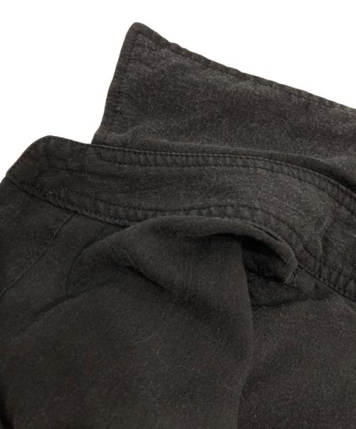Yohji Yamamoto pour homme（ヨウジヤマモト プールオム）Yohji Yamamoto pour homme (ヨウジヤマモト プールオム) R Asymmetry PK Placket B シャツ ブラック サイズ:2の古着・服飾アイテム