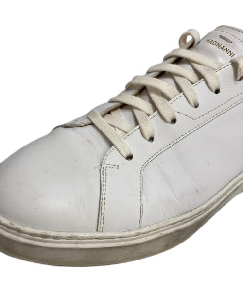 MAGNANNI（マグナーニ）MAGNANNI (マグナーニ) レザースニーカー ホワイト サイズ:42の古着・服飾アイテム