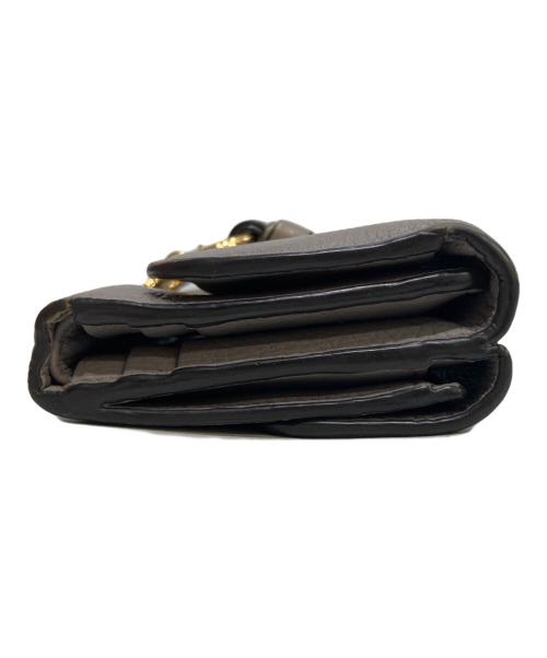 Chloe（クロエ）Chloe (クロエ) Alphabet Small Tri Fold Wallet アルファベット スモール 三つ折り ウォレット グレーの古着・服飾アイテム