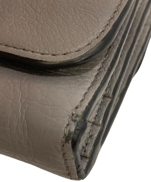 Chloe（クロエ）Chloe (クロエ) Alphabet Small Tri Fold Wallet アルファベット スモール 三つ折り ウォレット グレーの古着・服飾アイテム