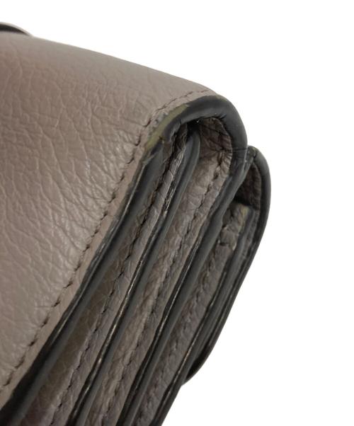 Chloe（クロエ）Chloe (クロエ) Alphabet Small Tri Fold Wallet アルファベット スモール 三つ折り ウォレット グレーの古着・服飾アイテム