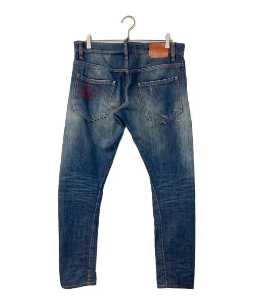 DSQUARED2（ディースクエアード）DSQUARED2 (ディースクエアード) KENNY TWIST ペイント加工 デニムパンツ インディゴ サイズ:48の古着・服飾アイテム