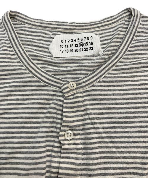Maison Margiela（メゾンマルジェラ）Maison Margiela (メゾンマルジェラ) ヘンリーネックカットソー グレー サイズ:48の古着・服飾アイテム