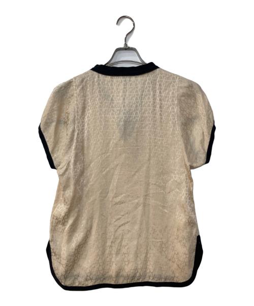 LOUIS VUITTON（ルイ ヴィトン）LOUIS VUITTON (ルイ ヴィトン) シルク フレンチスリーブブラウス アイボリー サイズ:38の古着・服飾アイテム