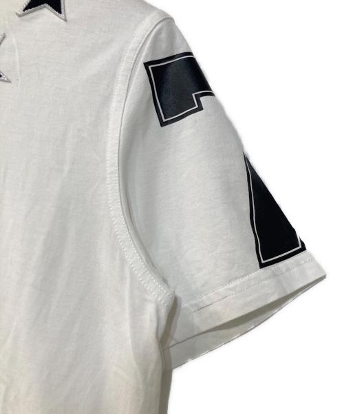 GIVENCHY（ジバンシィ）GIVENCHY (ジバンシィ) スターパッチ Tシャツ ホワイト サイズ:Sの古着・服飾アイテム