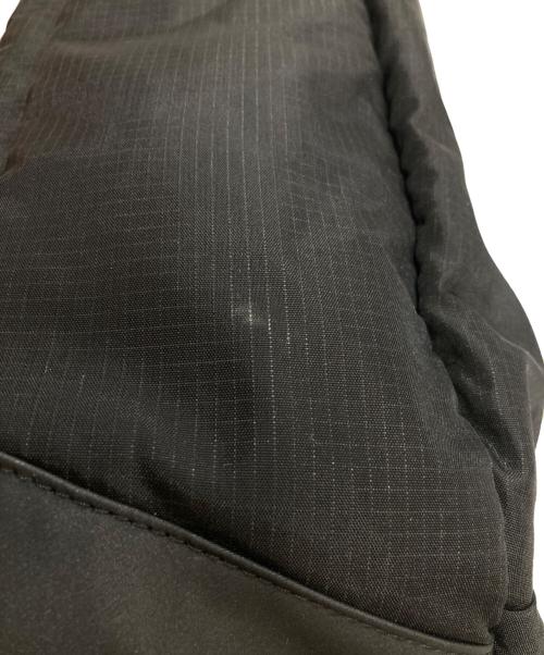 DESCENTE（デサント）DESCENTE (デサント) AEROSTREAM BACKPACK 18 エアロストリームバックパック ブラックの古着・服飾アイテム