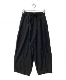 My Beautiful Landlet（マイビューティフルランドレット）の古着「TECH WOOL BACKWARP WIDE EASY PANTS」｜ブラック