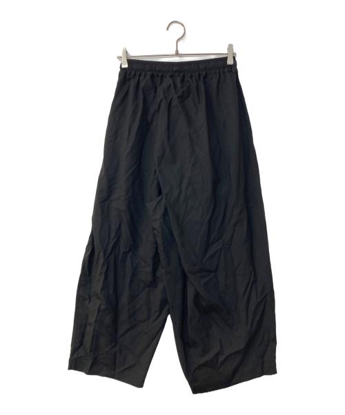 My Beautiful Landlet（マイビューティフルランドレット）My Beautiful Landlet (マイビューティフルランドレット) TECH WOOL BACKWARP WIDE EASY PANTS ブラックの古着・服飾アイテム