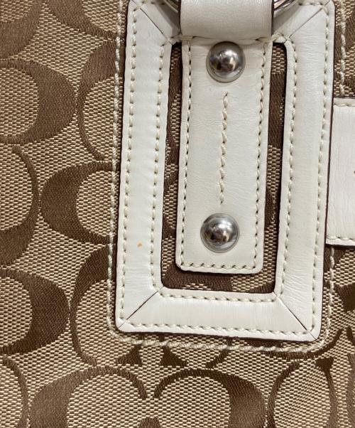 COACH（コーチ）COACH (コーチ) シグネチャートートバッグ ベージュ×ホワイトの古着・服飾アイテム