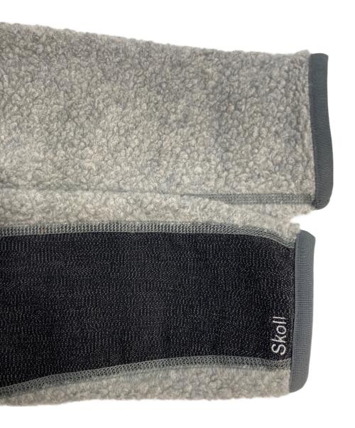KLATTERMUSEN（クレッタルムーセン）KLATTERMUSEN (クレッタルムーセン) SKOLL Zip ボアジャケット グレー サイズ:XSの古着・服飾アイテム