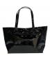 GIVENCHY (ジバンシィ) エナメル トートバッグ ブラック：6000円