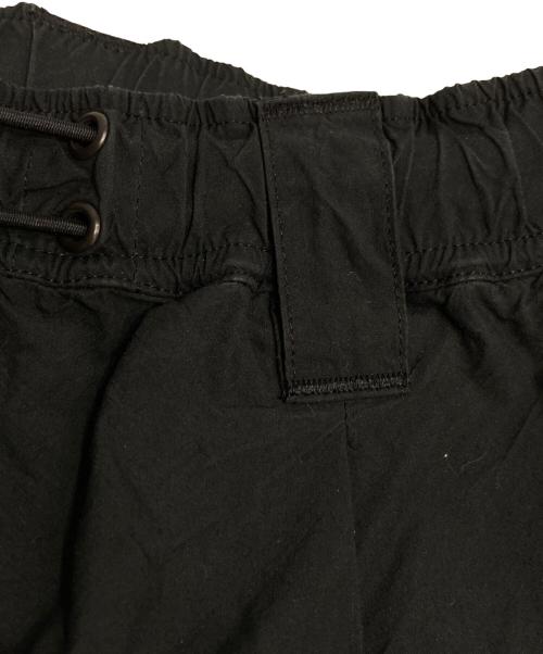 mout recon tailor（マウトリーコンテーラー）MOUT RECON TAILOR (マウトリーコンテーラー) ナイロンハーフパンツ ブラック サイズ:46の古着・服飾アイテム