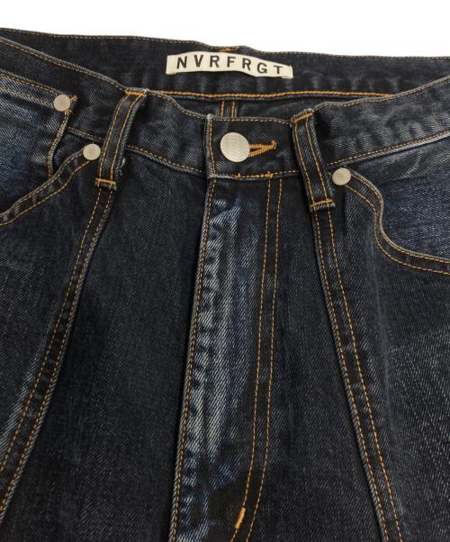 NVRFRGT（ネヴァーフォーゲット）NVRFRGT (ネヴァーフォーゲット) 3D Twisted Jorts 3D ツイステッド ジョーツ インディゴ サイズ:2の古着・服飾アイテム