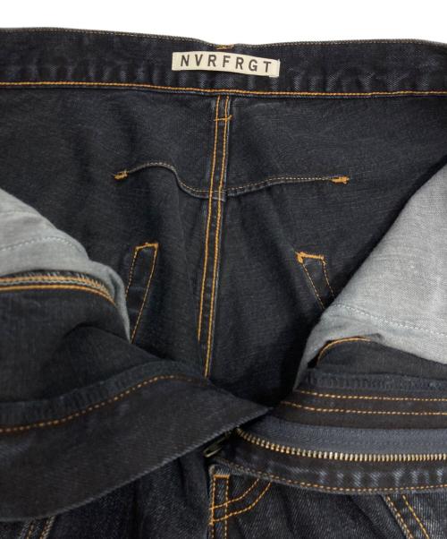 NVRFRGT（ネヴァーフォーゲット）NVRFRGT (ネヴァーフォーゲット) 3D Twisted Jorts 3D ツイステッド ジョーツ インディゴ サイズ:2の古着・服飾アイテム