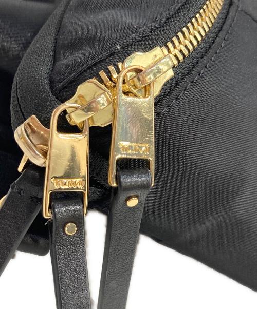 TUMI（トゥミ）TUMI (トゥミ) ARDEN CROSSBODY SLING BAG ブラックの古着・服飾アイテム