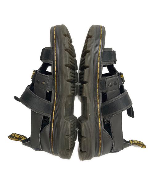 Dr.Martens（ドクターマーチン）Dr.Martens (ドクターマーチン) PEARSON マルチストラップ サンダル ブラック サイズ:8UKの古着・服飾アイテム