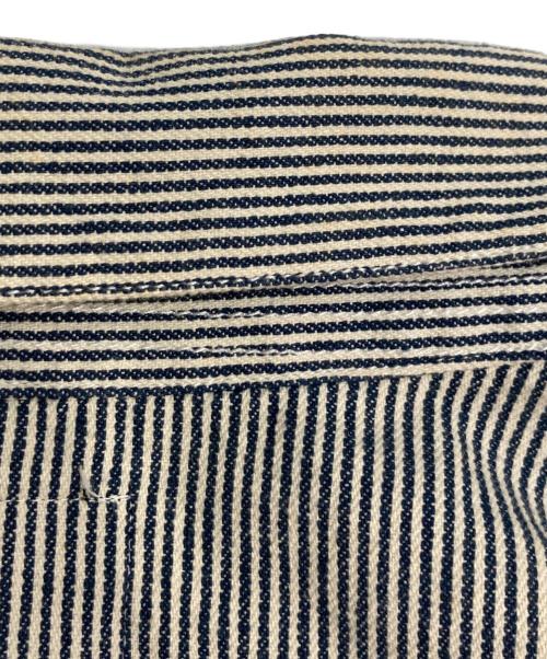 stussy（ステューシー）stussy (ステューシー) 刺繍ヒッコリーカバーオール ネイビー×ホワイト サイズ:Mの古着・服飾アイテム