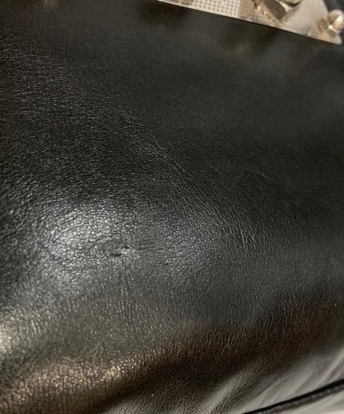 PRADA（プラダ）PRADA (プラダ) メタルプレートバッグ ブラック サイズ:-の古着・服飾アイテム