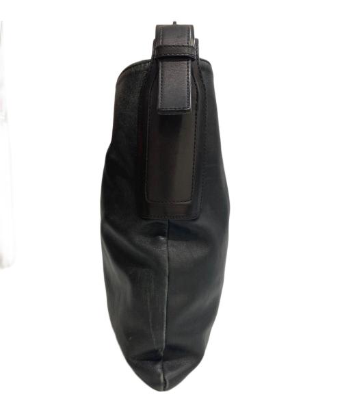GIORGIO ARMANI（ジョルジオアルマーニ）GIORGIO ARMANI (ジョルジオアルマーニ) レザーショルダーバッグ ブラック サイズ:-の古着・服飾アイテム