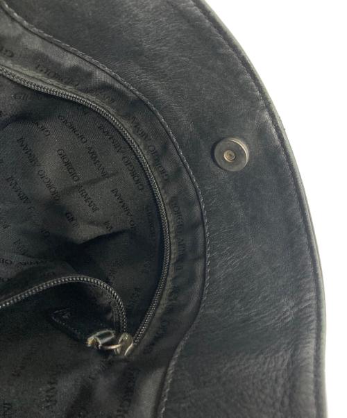 GIORGIO ARMANI（ジョルジオアルマーニ）GIORGIO ARMANI (ジョルジオアルマーニ) レザーショルダーバッグ ブラック サイズ:-の古着・服飾アイテム