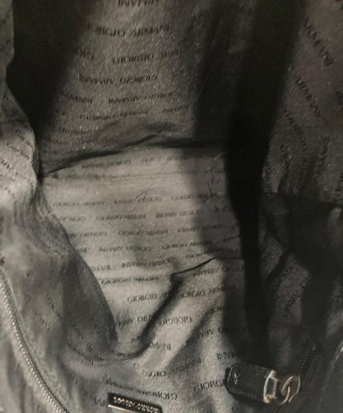 GIORGIO ARMANI（ジョルジオアルマーニ）GIORGIO ARMANI (ジョルジオアルマーニ) レザーショルダーバッグ ブラック サイズ:-の古着・服飾アイテム