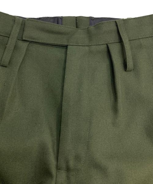 British Army（ブリティッシュアーミー）British Army (ブリティッシュアーミー) BARRACK DRESS TROUSERS グリーン サイズ:W80の古着・服飾アイテム