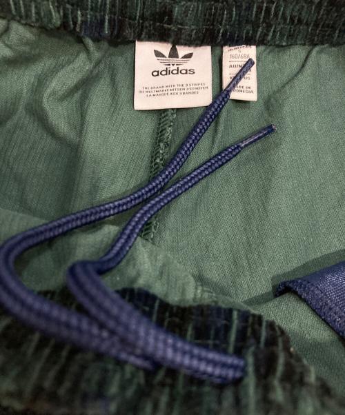 adidas（アディダス）adidas (アディダス) コーデュロイ タータン ワイドレッグパンツ ネイビー×グリーン サイズ:Mの古着・服飾アイテム