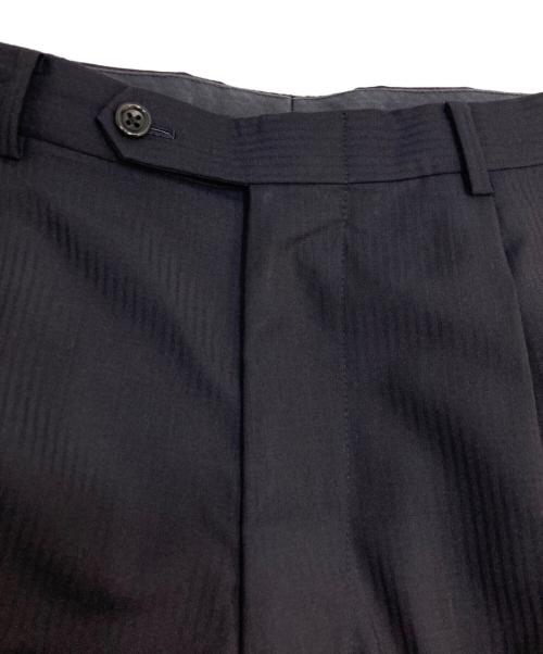 ERMENEGILDO ZEGNA（エルメネジルド・ゼニア）ERMENEGILDO ZEGNA (エルメネジルド・ゼニア) セットアップスーツ ネイビー サイズ:96AB5の古着・服飾アイテム