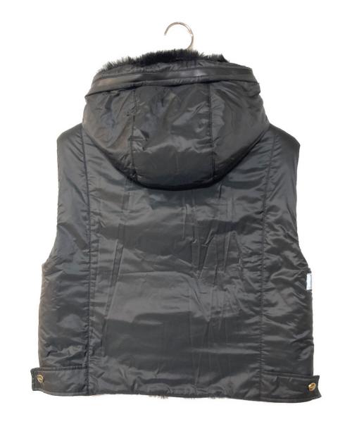 MaxMara（マックスマーラ）MaxMara (マックスマーラ) リバーシブルエコファーショートジレ ブラック サイズ:34の古着・服飾アイテム