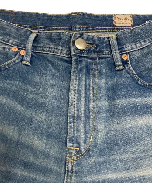 YANUK（ヤヌーク）YANUK (ヤヌーク) PREMIUM2 テーパードデニムパンツ インディゴ サイズ:32の古着・服飾アイテム