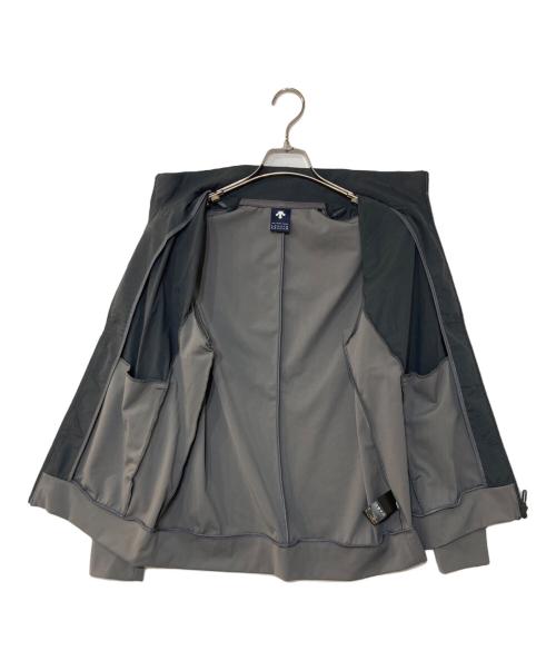 DESCENTE GOLF（デサントゴルフ）DESCENTE GOLF (デサントゴルフ) ナイロンストレッチフルジップジャージージャケット グレー サイズ:Mの古着・服飾アイテム