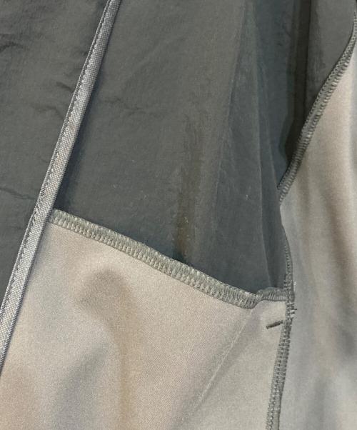 DESCENTE GOLF（デサントゴルフ）DESCENTE GOLF (デサントゴルフ) ナイロンストレッチフルジップジャージージャケット グレー サイズ:Mの古着・服飾アイテム