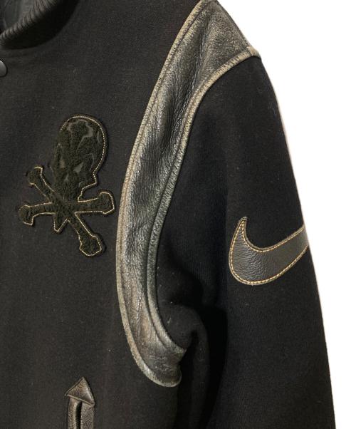 NIKE（ナイキ）NIKE (ナイキ) F.C.R.B. (エフシーレアルブリストル) スタジャン ブラック サイズ:Mの古着・服飾アイテム