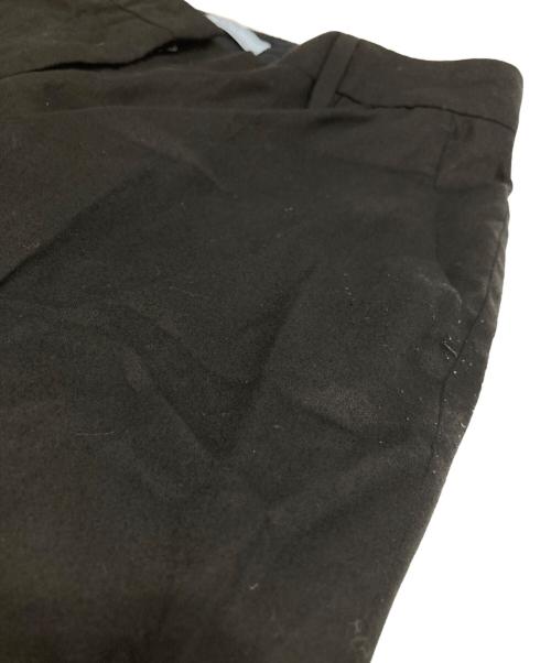 PRADA（プラダ）PRADA (プラダ) センタープレステーパードスラックス ブラック サイズ:38の古着・服飾アイテム