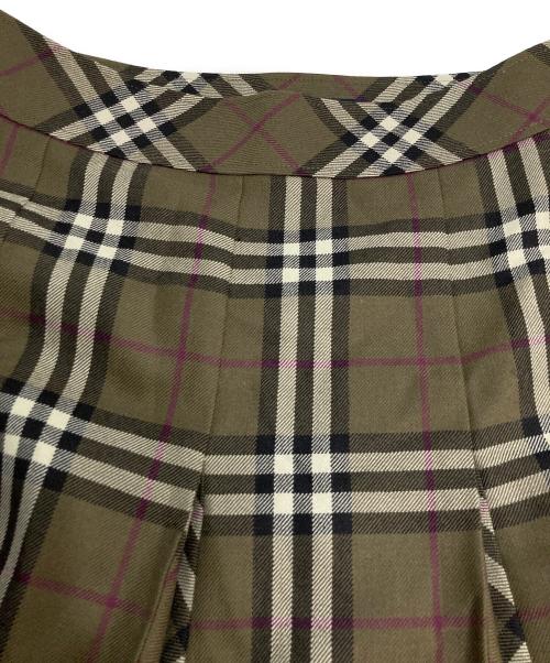 BURBERRY LONDON（バーバリーロンドン）BURBERRY LONDON (バーバリーロンドン) ノヴァチェックスカート グリーン サイズ:40の古着・服飾アイテム