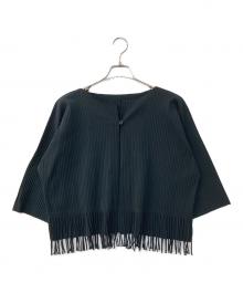 me ISSEY MIYAKE（ミーイッセイ ミヤケ）の古着「フリンジ プリーツブラウス」｜グレー